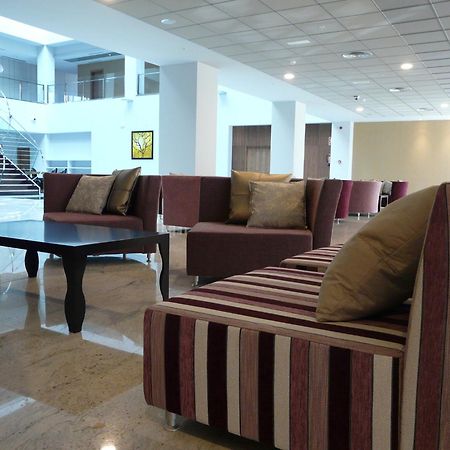 Hotel Ciudad De Ponferrada, Ascend Hotel Collection Exterior photo
