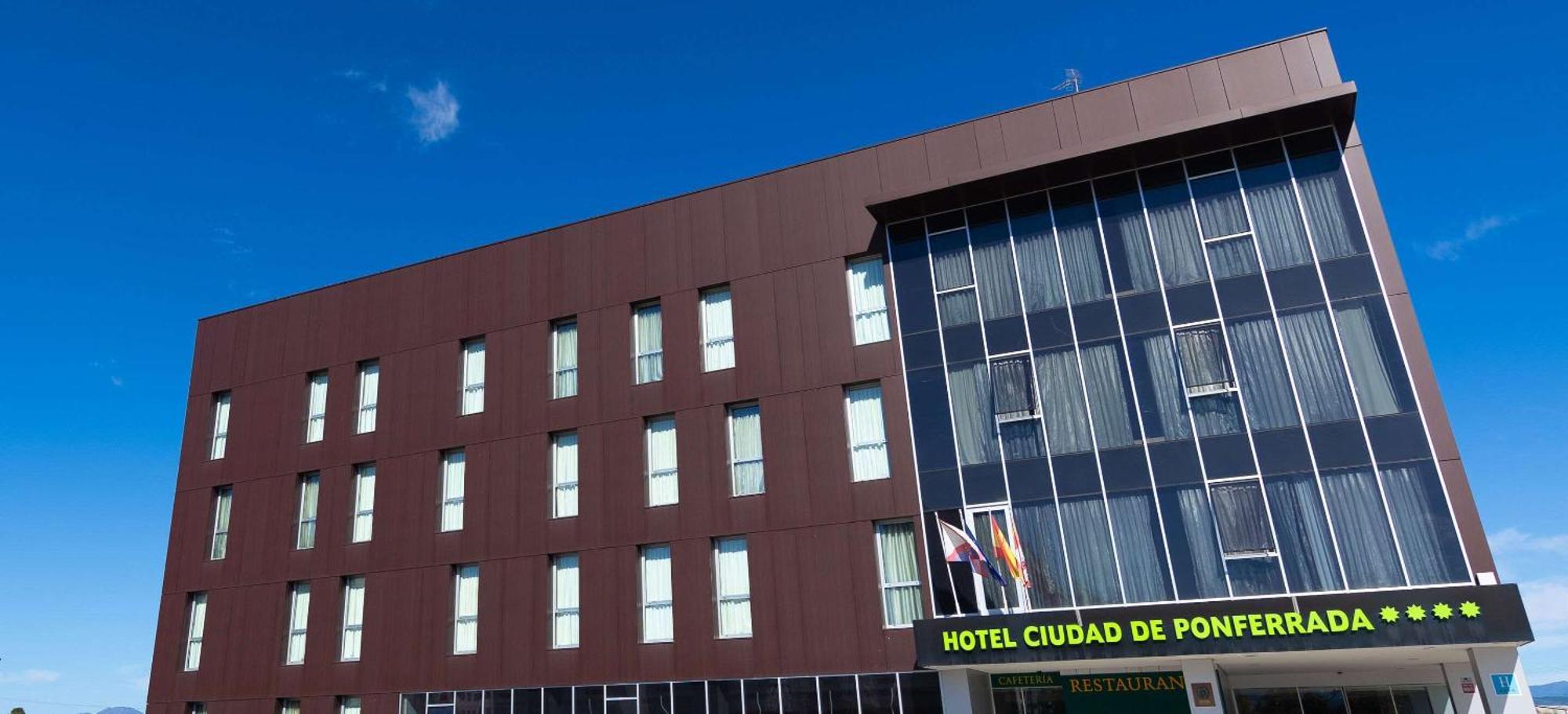 Hotel Ciudad De Ponferrada, Ascend Hotel Collection Exterior photo