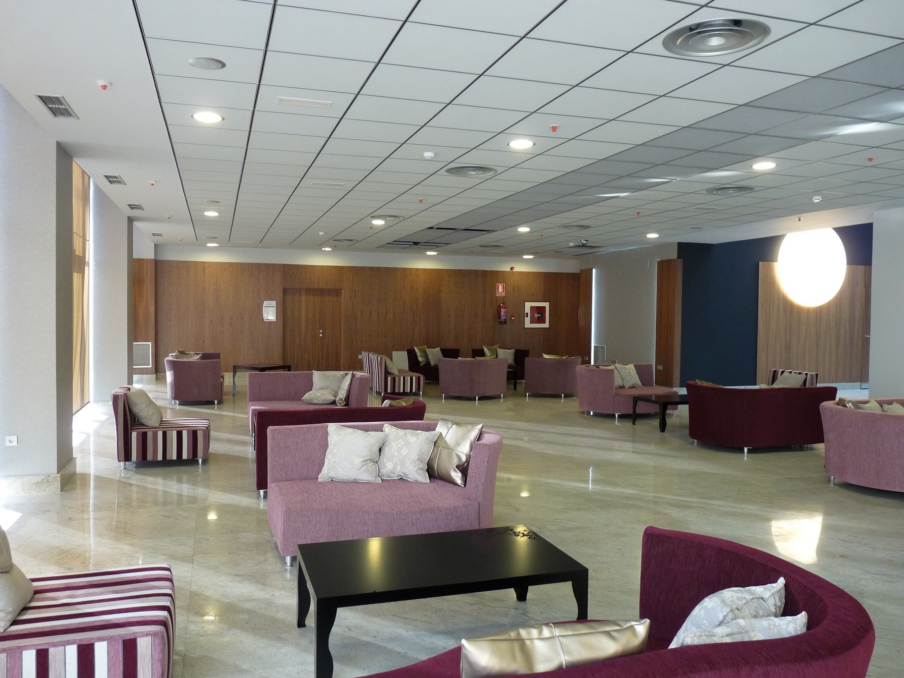 Hotel Ciudad De Ponferrada, Ascend Hotel Collection Exterior photo