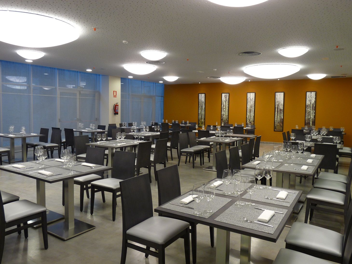 Hotel Ciudad De Ponferrada, Ascend Hotel Collection Restaurant photo